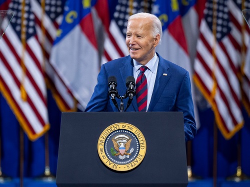 AASHTO Journal - President Biden Signs FAA Reauthorization Measure